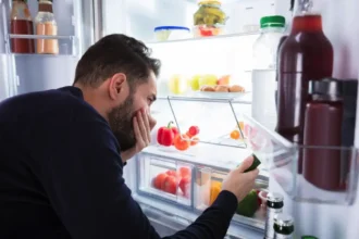 Ni cimet ni soda bikarbona: Kako ukloniti miris iz frižidera u rekordnom roku uz magični sastojak